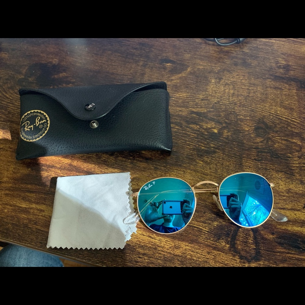 Ray-Ban blue mirrored polarized sunglasses